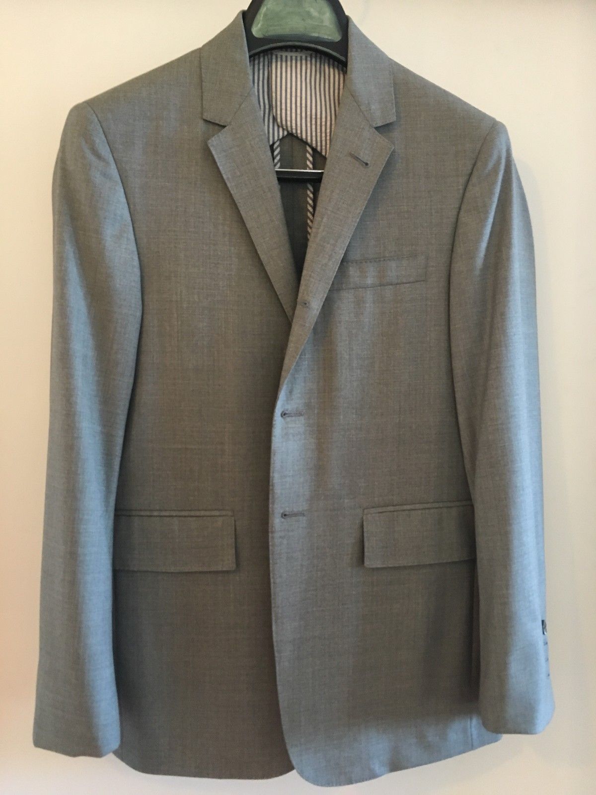 Thom Browne : quelques-unes de ses plus belles créations de vestes classiques